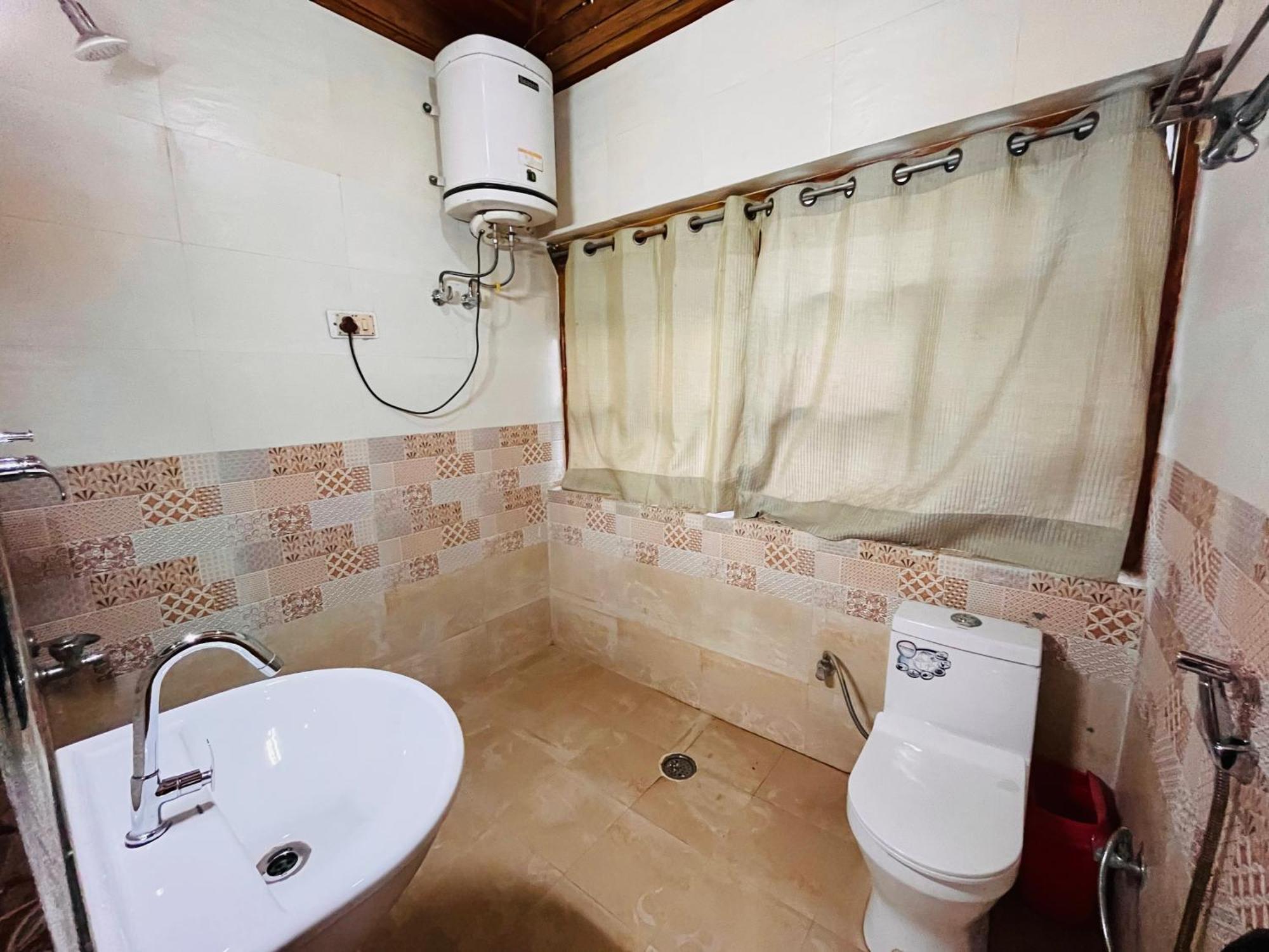 Himalayan River Mountain View 2 Bedrooms Cottage, Manali Ngoại thất bức ảnh